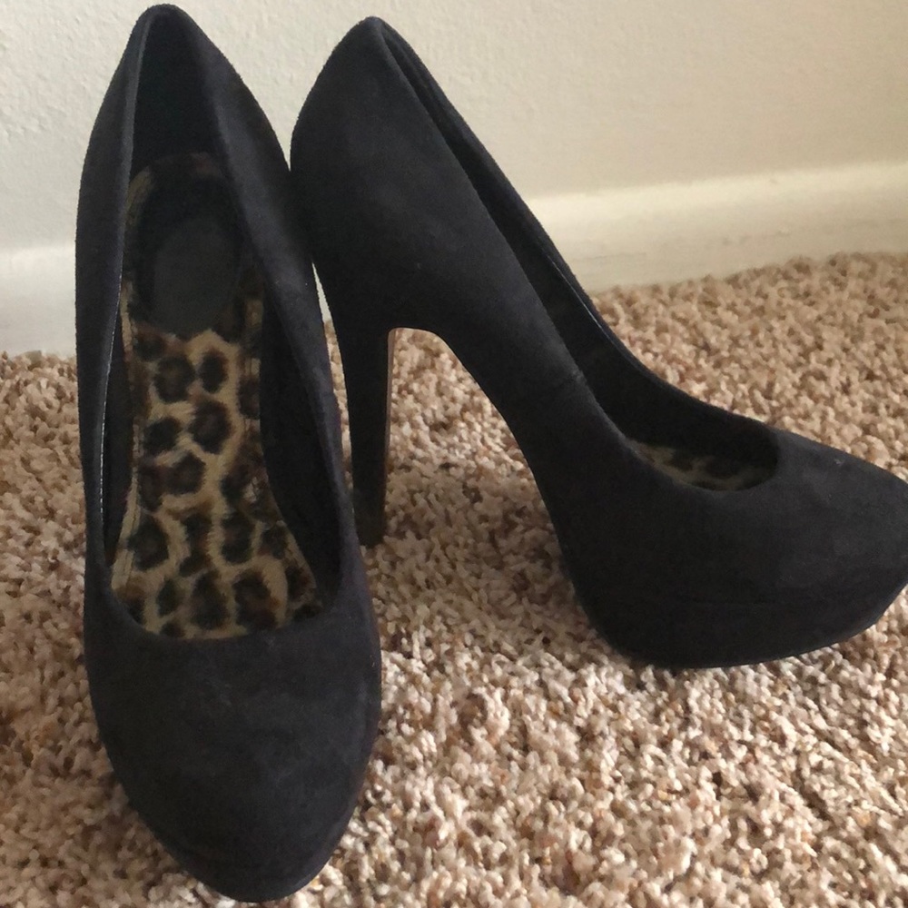 Black heels